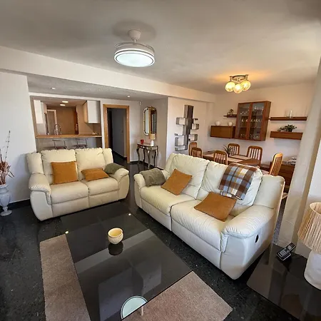 Lejlighed 3 Junto A Playa Postiguet Con Terraza By Turihome