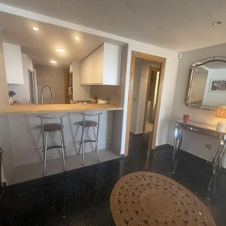 3 Junto A Playa Postiguet Con Terraza By Turihome * Alicante