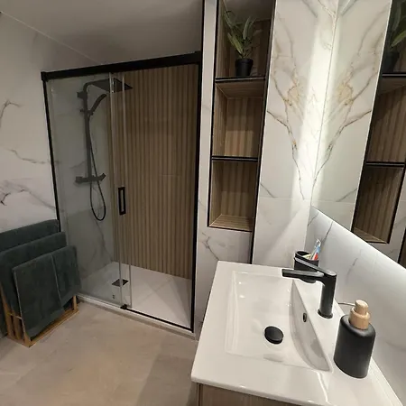 3 Junto A Playa Postiguet Con Terraza By Turihome